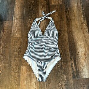 One piece bathing suit